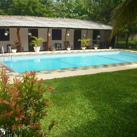הבאראנה Sunrise Holiday Resort מראה חיצוני תמונה